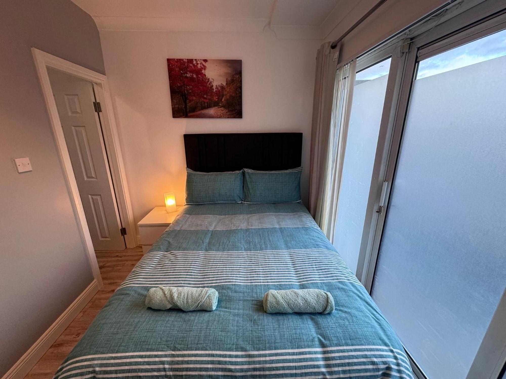 Modern Apartment Good Distance From Dublin City And Airport 4People Dış mekan fotoğraf
