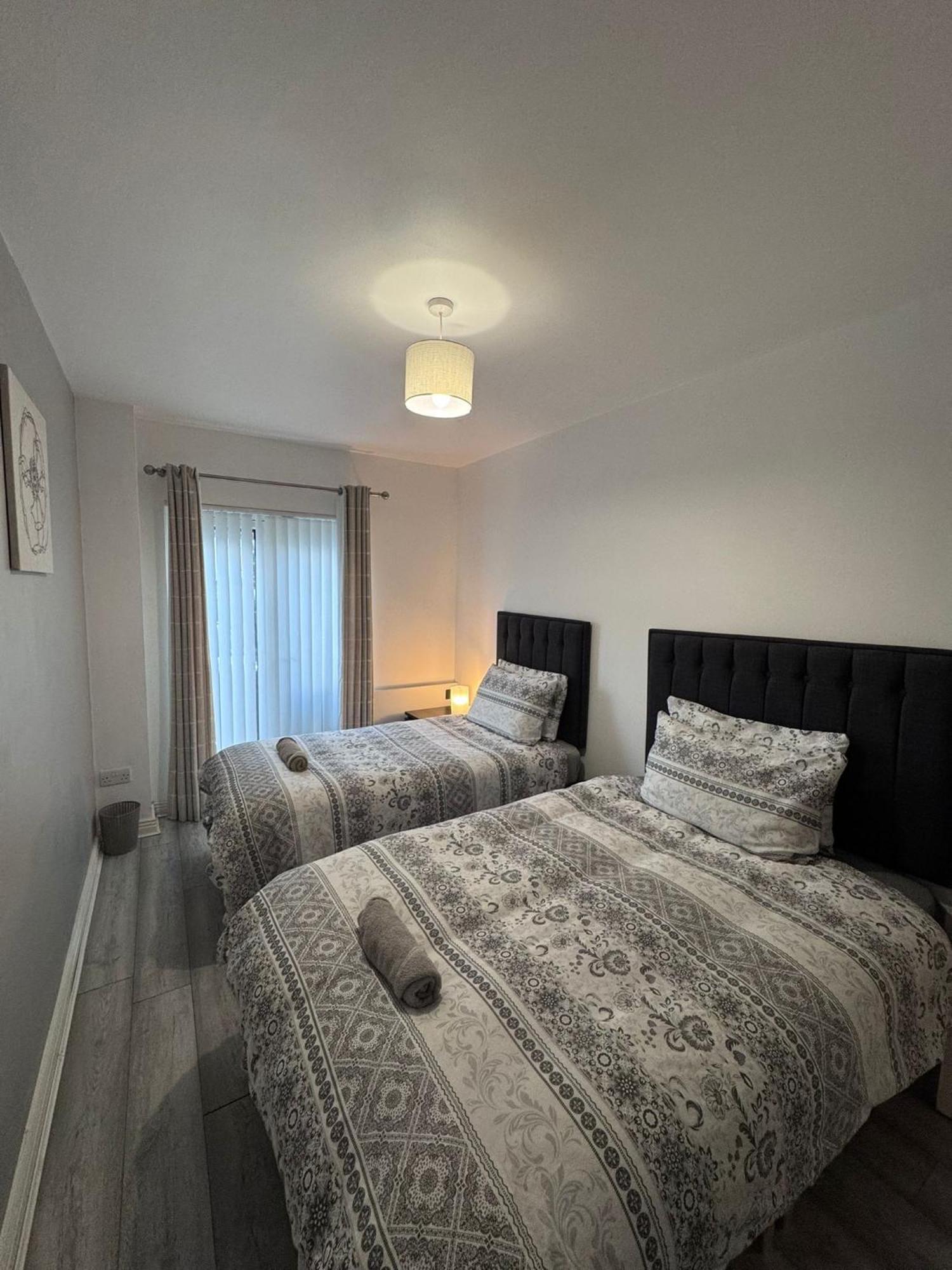 Modern Apartment Good Distance From Dublin City And Airport 4People Dış mekan fotoğraf