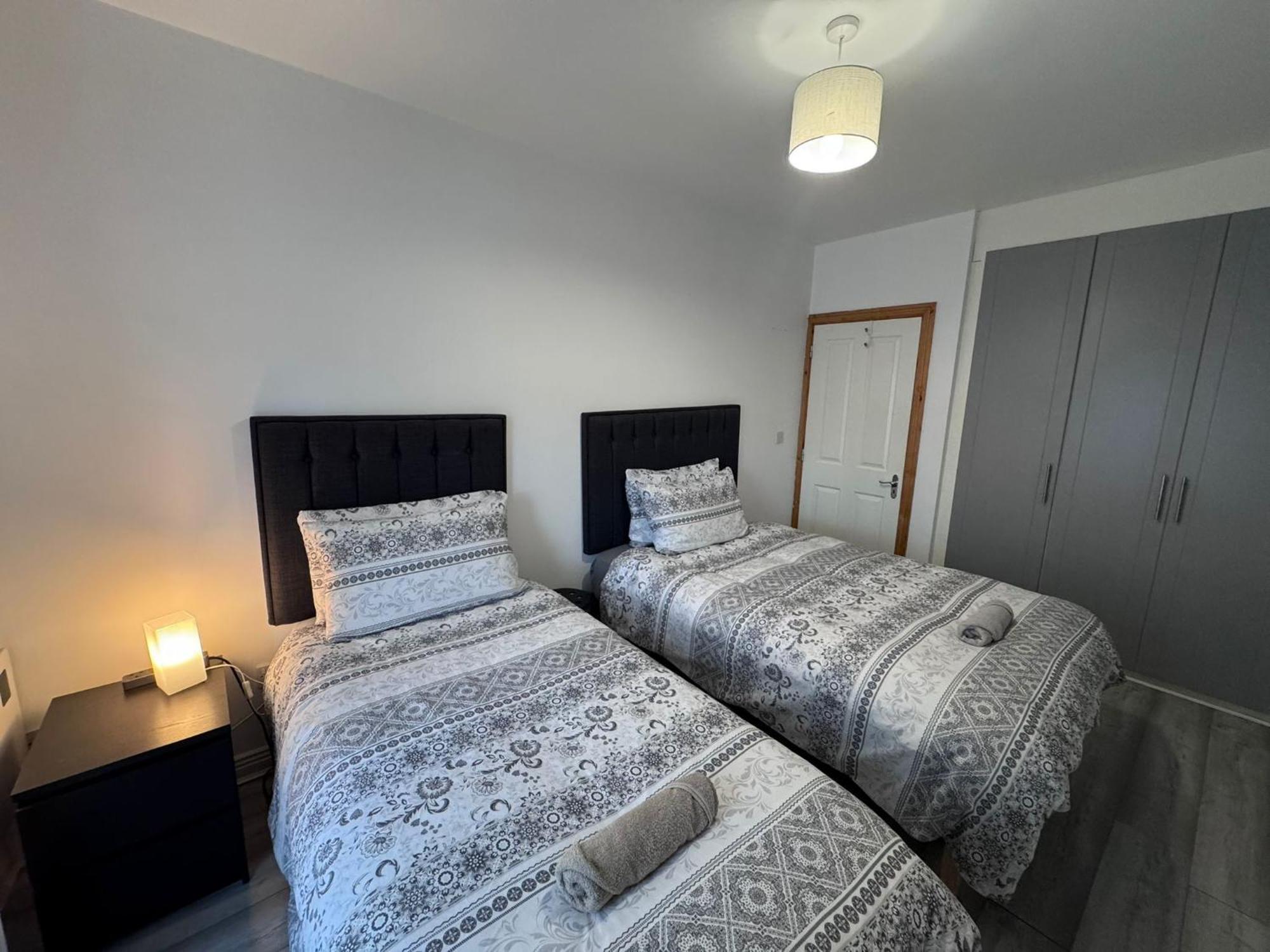 Modern Apartment Good Distance From Dublin City And Airport 4People Dış mekan fotoğraf